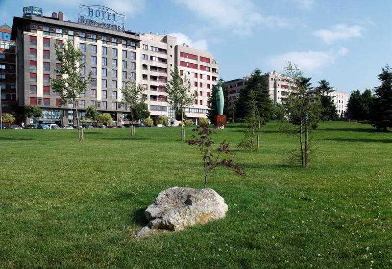 Occidental Pamplona Hotel Exterior photo